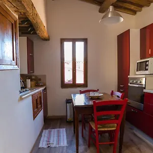 Porta Pispini Apartamento