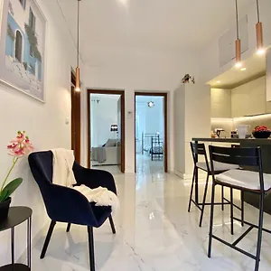 https://terminal-apartment.hotelitalianriviera.com
